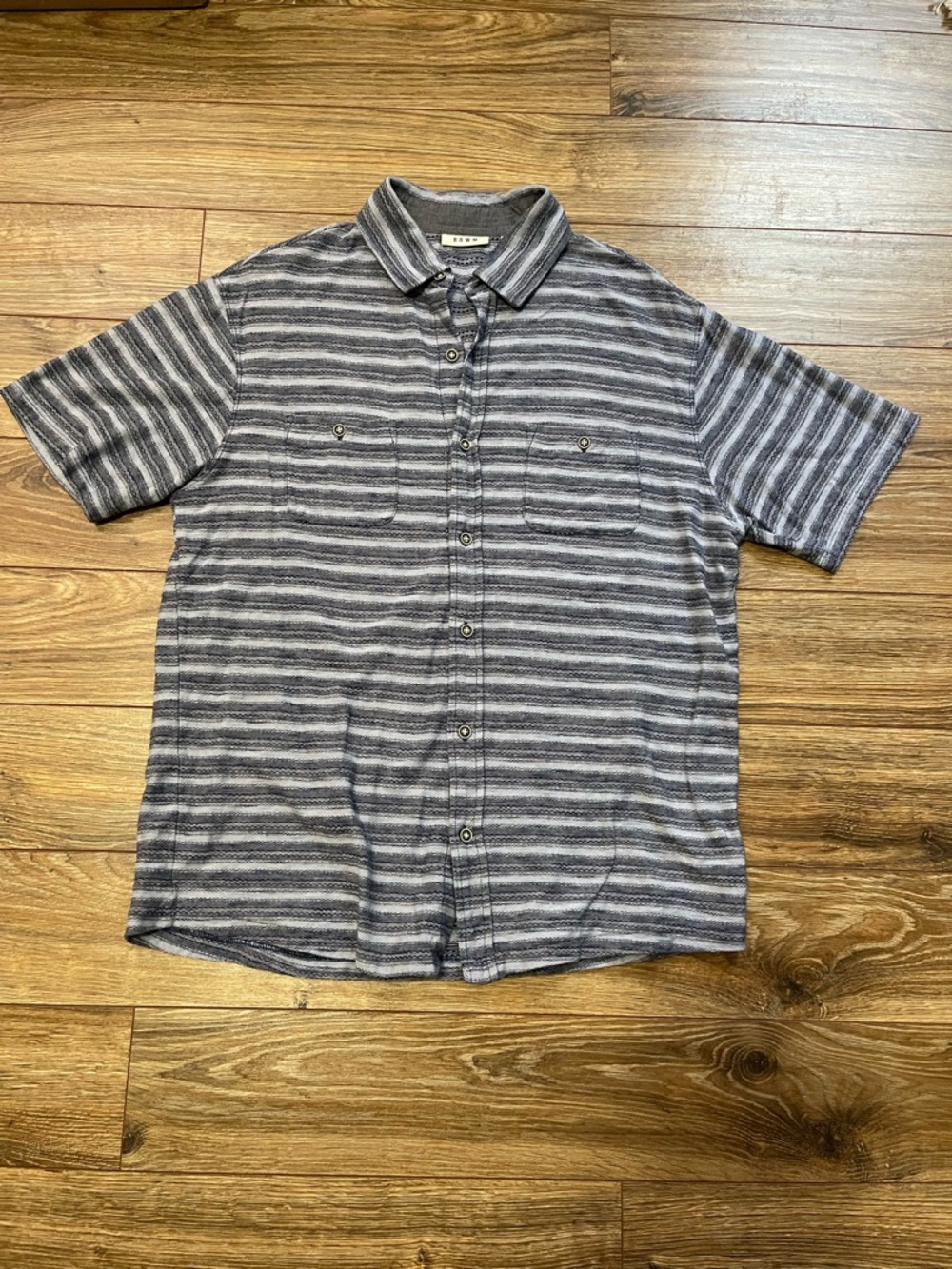 ROWM Casual Short-Sleeve Striped Button-Down Shirt